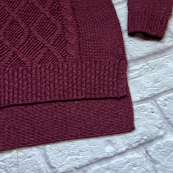 Francesca’s youth girls maroon bow back sweater - Picture 2 of 6
